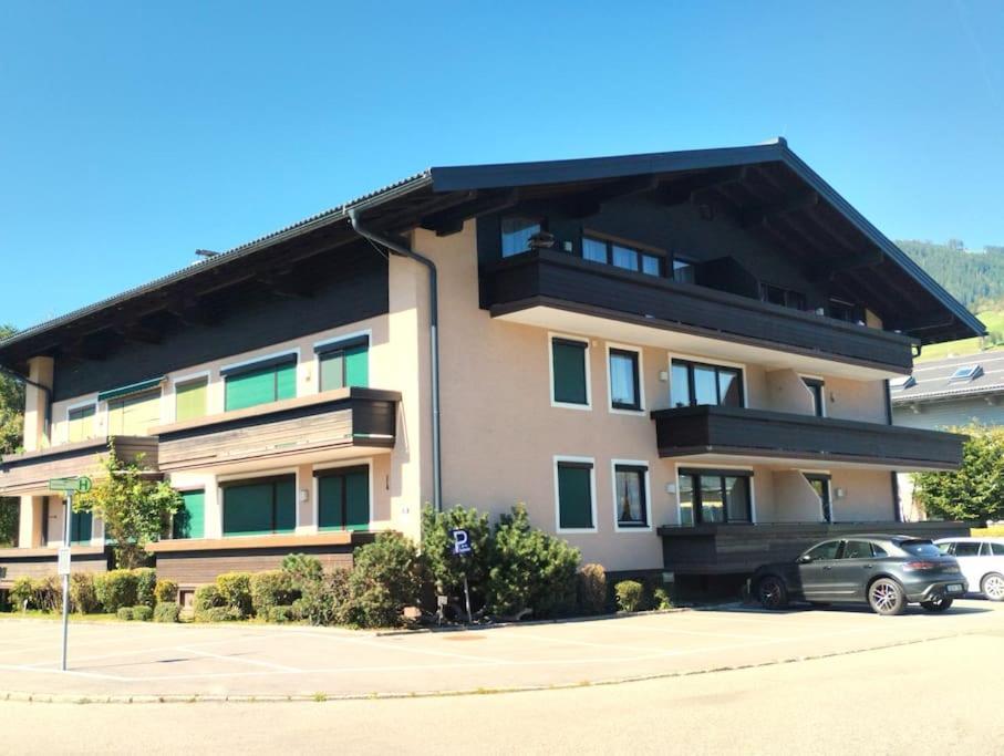 Alpenstueck Family Apartment-2 Bedrooms-80 Sqm-Free Parking Zell am See Exterior foto